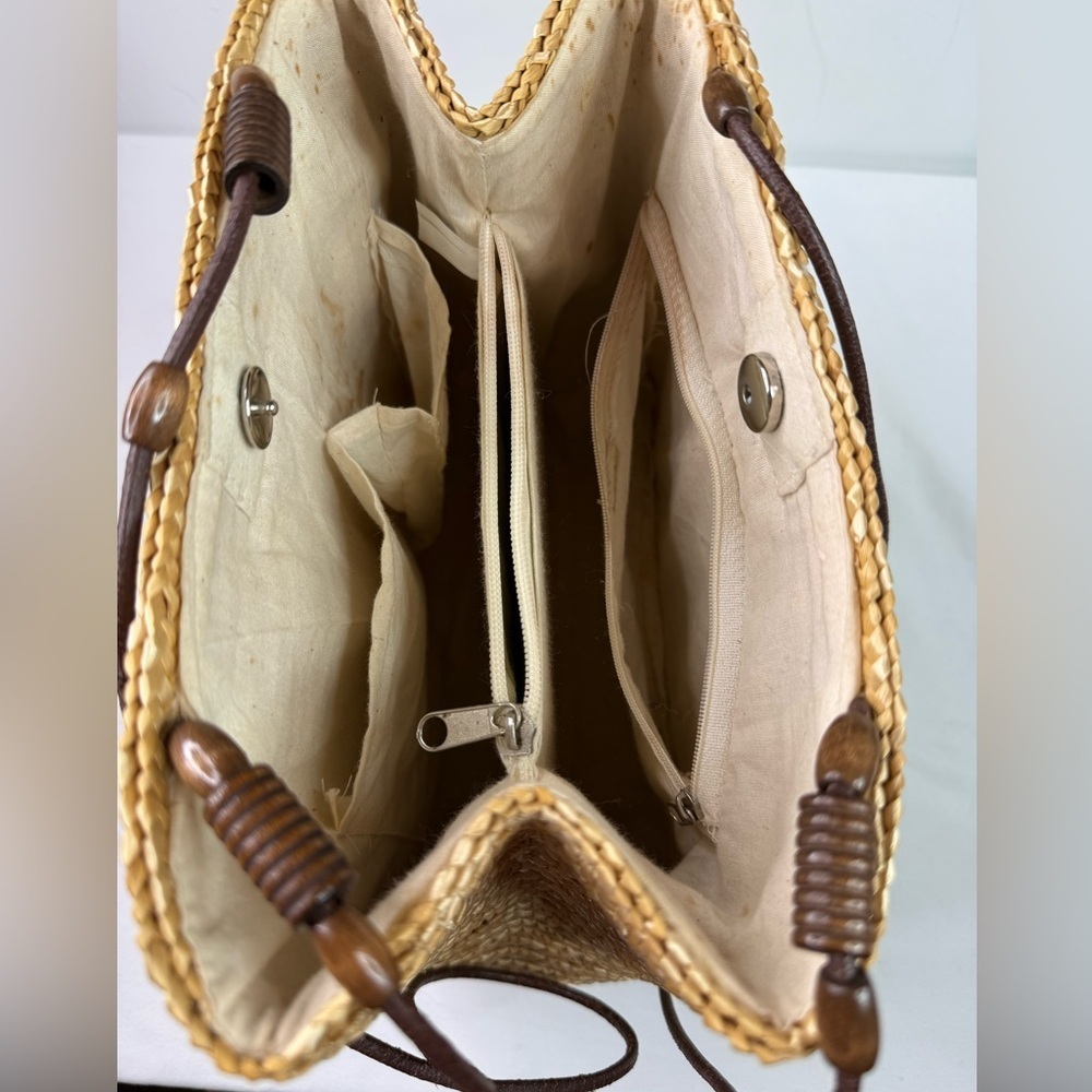Straw Tan Woven Handbag Beaded Straps - Picture 2 of 7
